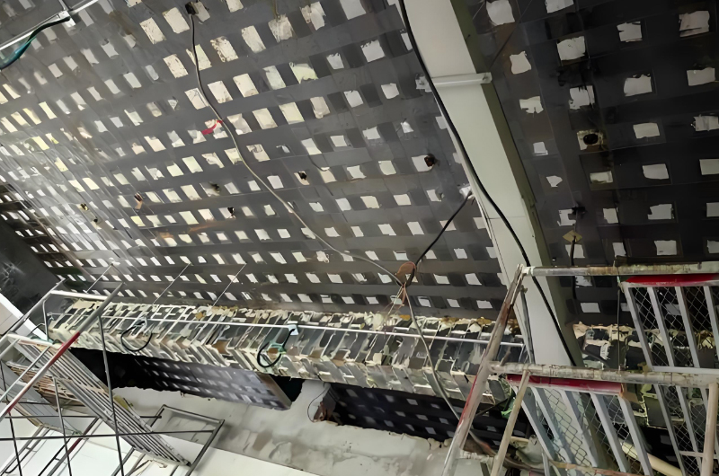 對房屋加固現場的勘探